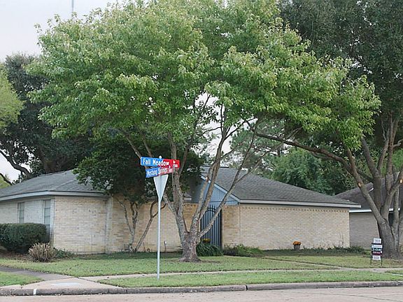 4th image of 1803 Fall Meadow Dr