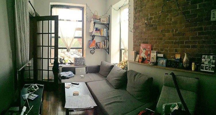 Rented by Uptown Flats LLC | media 17