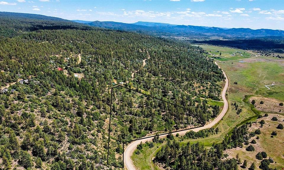 1st image of 380 Cat Creek Overlook