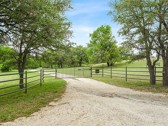 5th image of 815 County Road 106