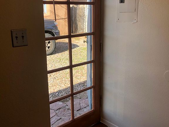 2nd image of 2001 Lead Ave SE #B