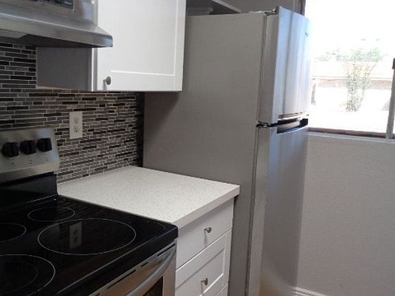 5th image of 3220 N 66th St #1