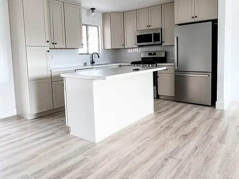 340 Clover Glen Ct — Photo 5