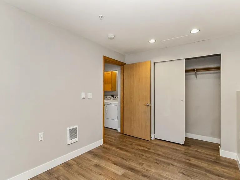 328 91st Ave NE #24 — Photo 12