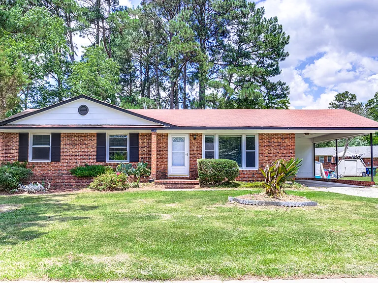 4505 Castlebar Dr — Photo 1
