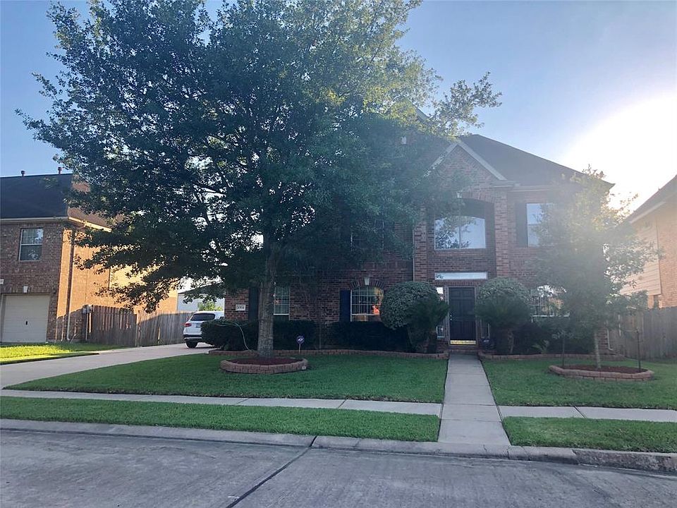 1st image of 10114 Elder Mill Ln
