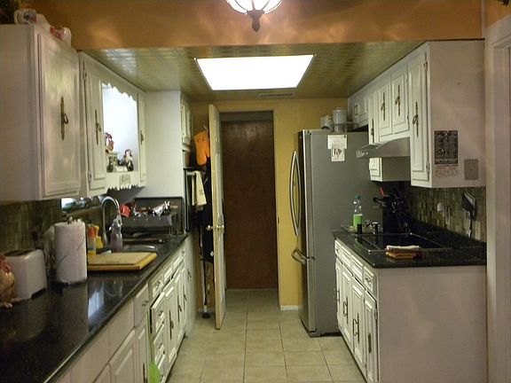 5th image of 1835 W 26th St