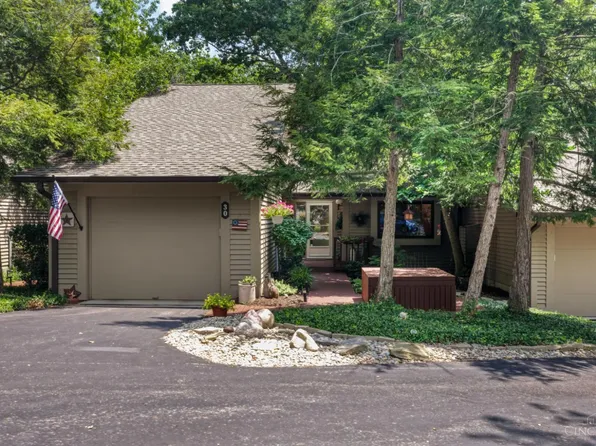 30 Big Oak Ln #8, Milford, OH 45150