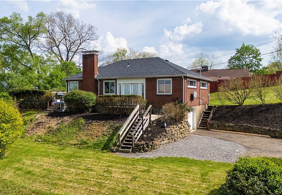 1st image of 105 Parkview Rd