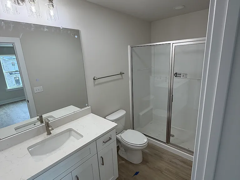1411 Greenview Dr #22 — Photo 8