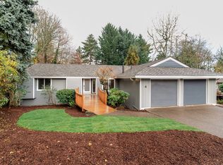 4 Gershwin Ct, Lake Oswego, OR