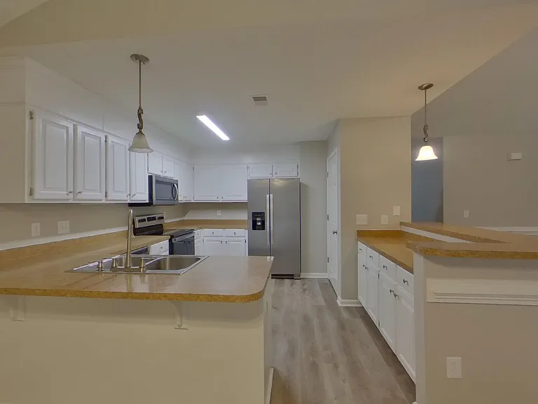 89 Smokewood Dr — Photo 4
