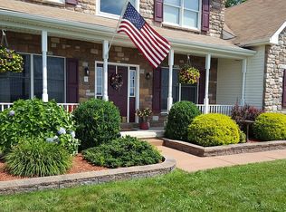 79 Stone Ridge Rd, Drums, PA 18222