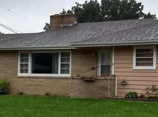 110 W 20th St, Fremont, NE 68025