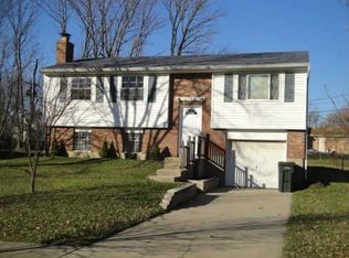 1720 Del Rio Dr, Hamilton, OH 45013