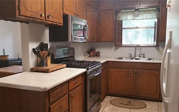 5th image of 5400 County Road 402
