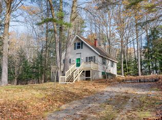 52 Deerfield Dr, North Waterboro, ME 04061