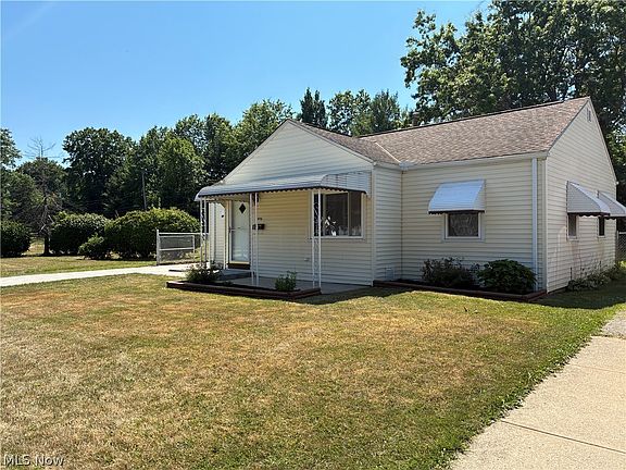 2nd image of 3996 W 146th St