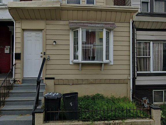 2nd image of 105 N Millick St