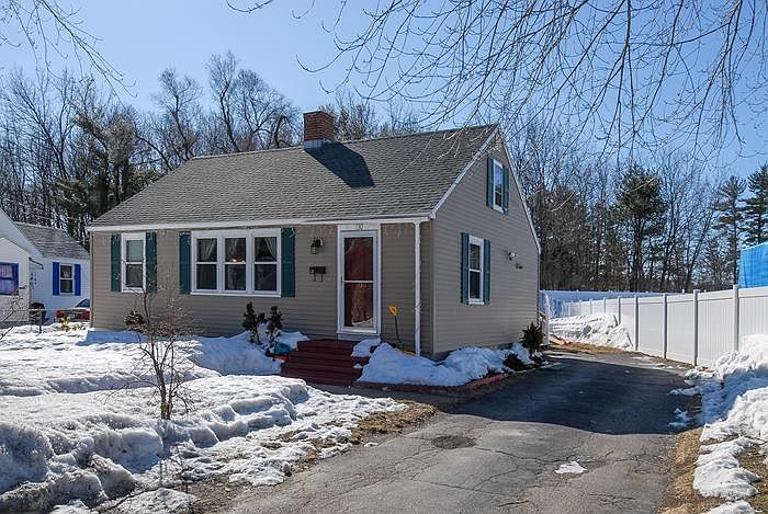 1st image of 130 Colonial Dr