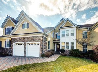 13 Aspen Ln, Tinton Falls, NJ 07724