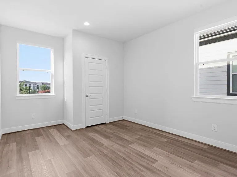 2718 Grand Fountains Dr #H — Photo 39