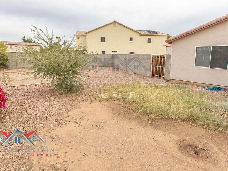 5706 N 74th Dr — Photo 42