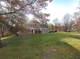 2 Merion Ln, Washington, NJ 07882