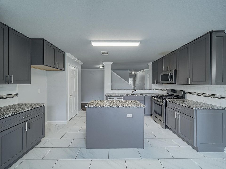 Large Kitchen