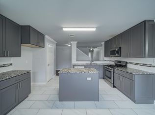 1330 Long Branch Dr, Lancaster, TX 75146