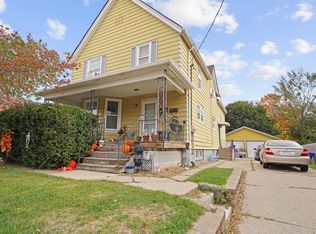6027 37th Ave, Kenosha, WI 53142