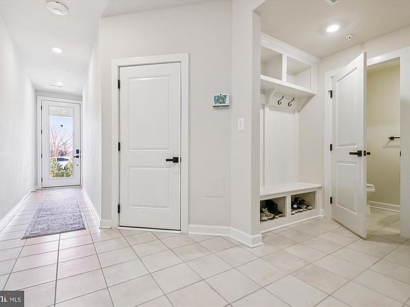 4th image of 13709 Hunt Valley Ct