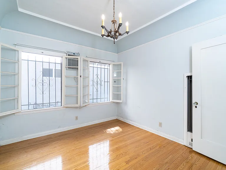 425 N Sierra Bonita Ave #425 — Photo 12