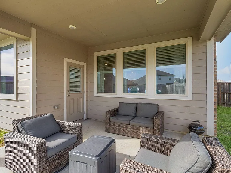 4510 Red Yucca Dr — Photo 27