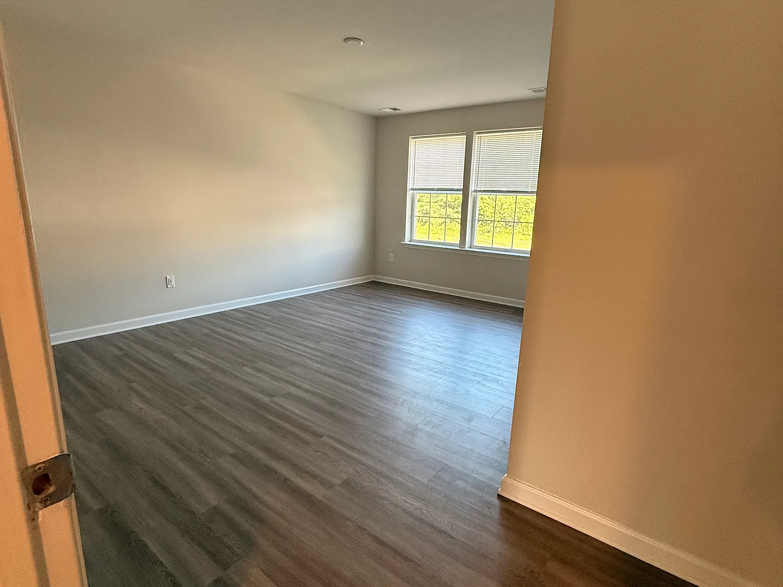 3 bed, 1500 sqft, $2,800 — Photo 4