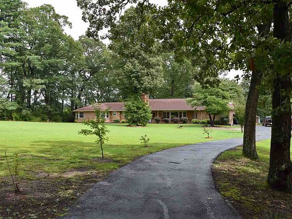 3rd image of 2062 Chesnee Hwy
