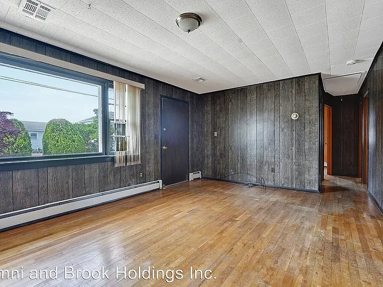 3446 Bergen Ave — Photo 12