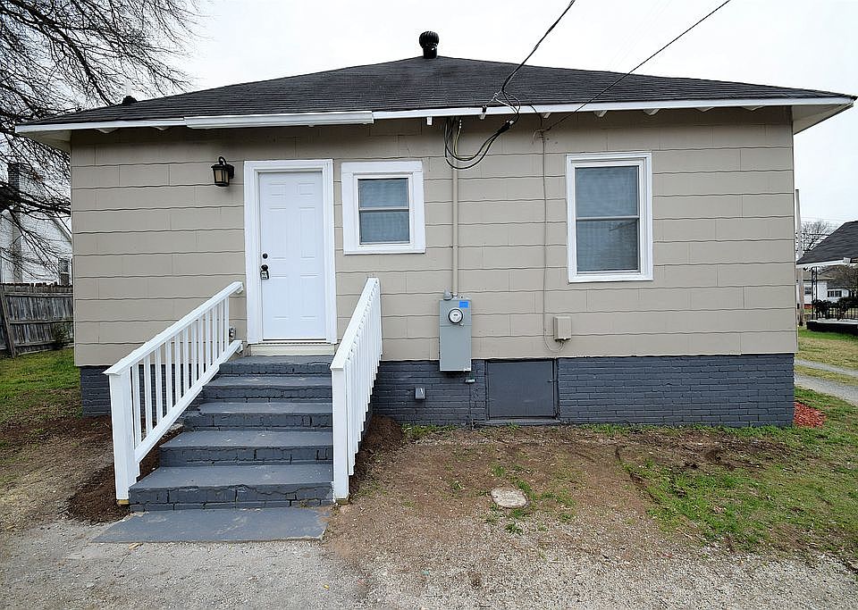 1st image of 1708 E Ozark Ave
