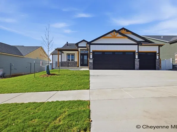 5124 Lasso Dr, Cheyenne, WY 82009