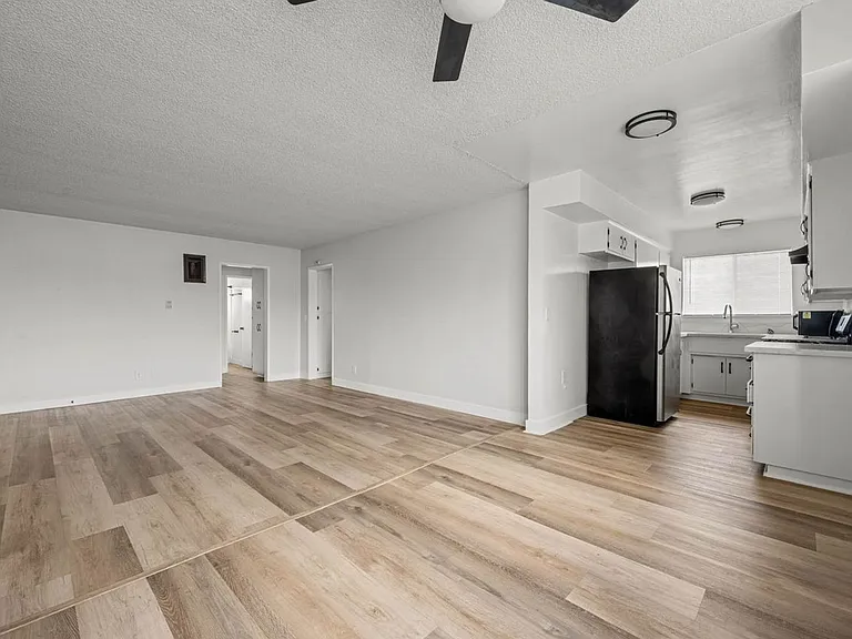 1513 2nd Ave — Photo 7