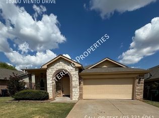 18200 Viento Dr, Edmond, OK 73012