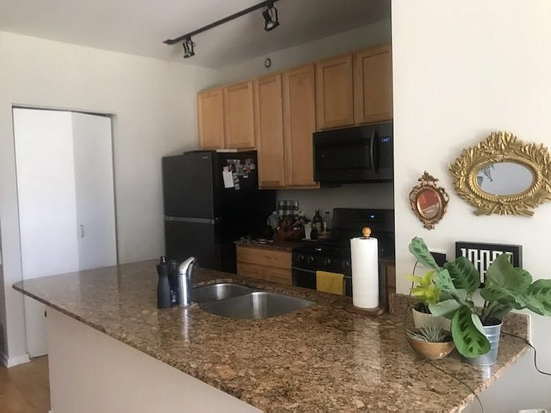Updated appliances. New oak flooring.
