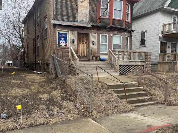 milwaukee-wisconsin-448377875 picture