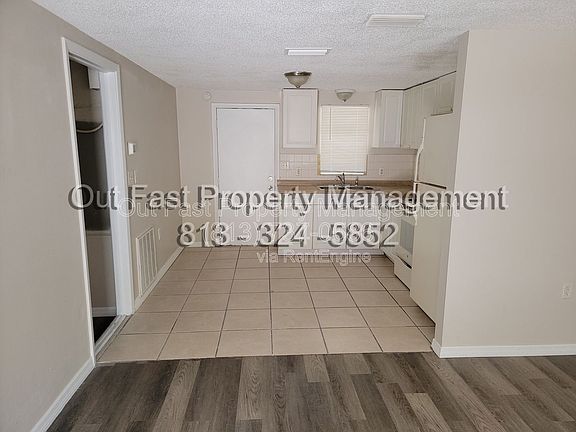5th image of 8400 Sunnydale Dr