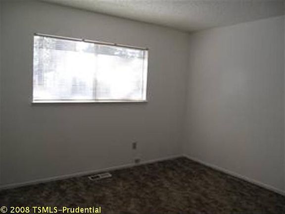 5th image of 3510 Deer Ln