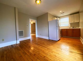 517 Walnut Ave APT 6, Waynesboro, VA 22980