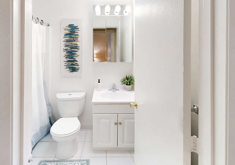 Norwest Woods Apartment — Photo 11