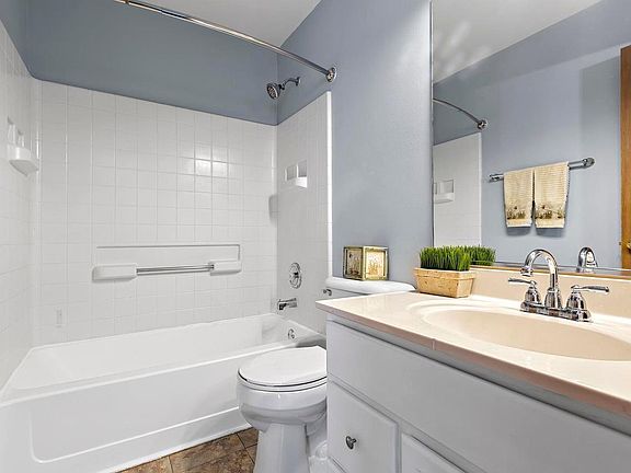 3rd image of 0 W Brownstone Way