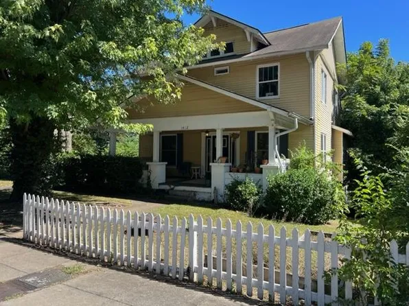 1412 Armstrong Ave APT 1, Knoxville, TN 37917