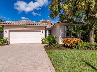 9833 Torino Dr, Lake Worth, FL 33467